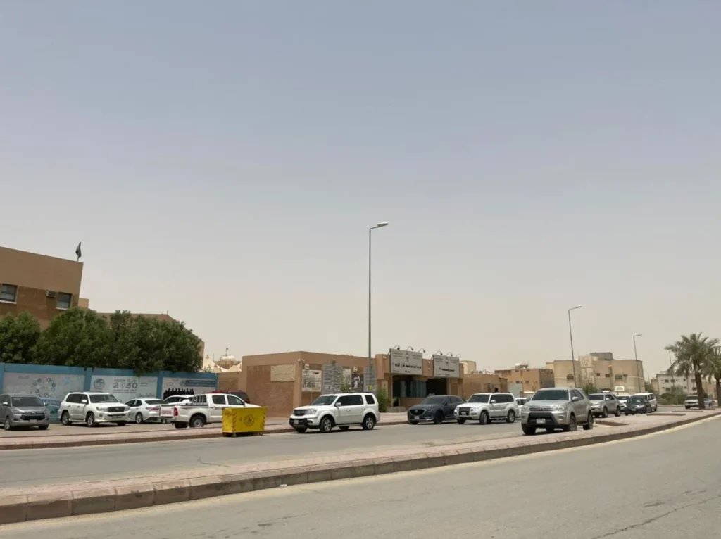 حي الاسكان الرياض